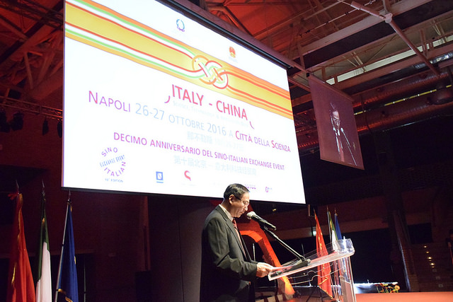 30510576721_57367f61f7_z